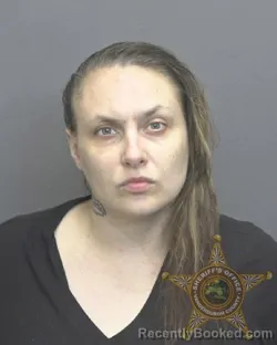 Mugshot of KELLY MARIE ROBERTSON