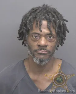 Mugshot of CHRISTOPHER ALAN TOMLINSON