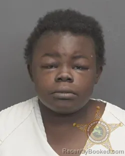 Mugshot of ARMANI CHANELLE ANDREE BUCKNER booked in Vanderburgh County, Indiana on June 22, 2026