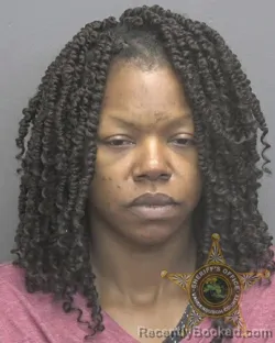 Mugshot of AISHIA NICOLE HOOPER booked in Vanderburgh County, Indiana on April 22, 2026
