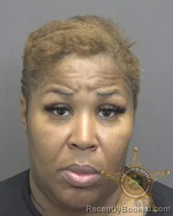 Mugshot of KENYNIA MONIQUE MOORE booked in Vanderburgh County, Indiana on June 15, 2026