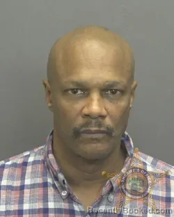 Mugshot of MAUHSHEAD CHARVON SANDERS