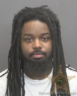 Mugshot of LEETAVION DASHAUN SANDERS booked in Vanderburgh County, Indiana on April 15, 2026