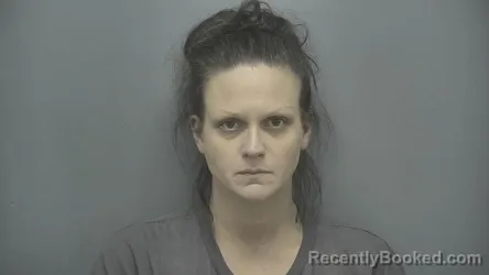 Mugshot of Amanda Marie Moore