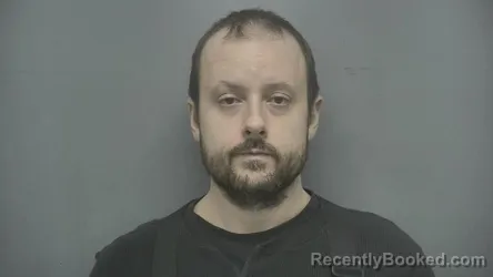 Mugshot of Michael L Rowe