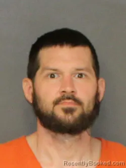 Mugshot of JOSEPH WAYNE FRASIER