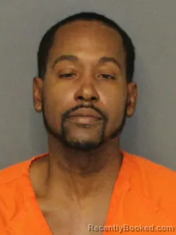 Mugshot of ROBERT DESHAUN NICKLES