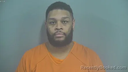 Mugshot of IVORY JAMAL MURRAY booked in Whitley County, Indiana on April 10, 2026