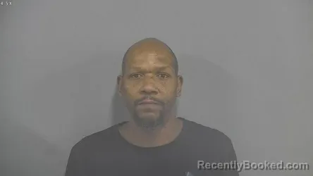 Mugshot of LONZELL CHRISTMAS