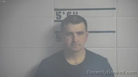 Mugshot of BRIAN W THOMPSON