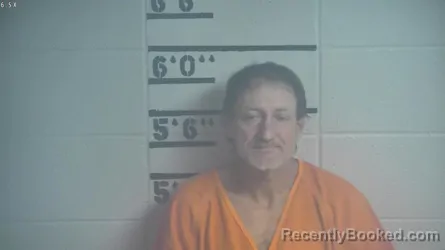 Mugshot of JASON LLOYD THRASHER