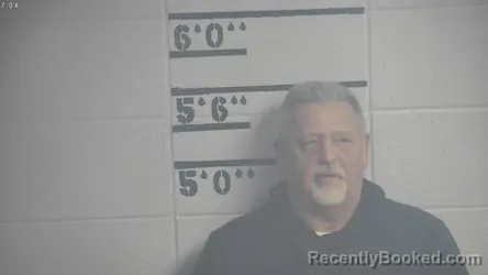 Mugshot of TRAVIS L BURTON