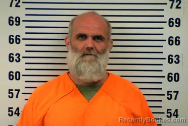 Mugshot of ERIC CARTER booked in Allen County, Kentucky on August 3, 2026