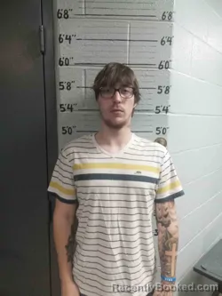 Mugshot of LAYNE REDDEN