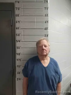 Mugshot of CLYDE LEIGH