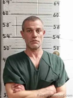 Mugshot of LUCAS SCHMITT