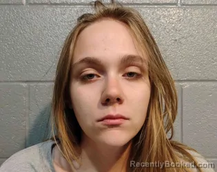 Mugshot of MIRANDA LEE booked in Barren County, Kentucky on June 20, 2026