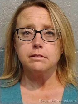 Mugshot of LISA MOORE booked in Barren County, Kentucky on July 15, 2026