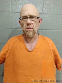 Mugshot of MATTHEW BALLINGER booked in Barren County, Kentucky on April 25, 2026