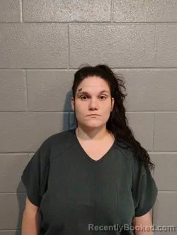 Mugshot of TIFFANY HITTSON booked in Barren County, Kentucky on April 16, 2026
