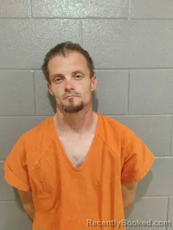 Mugshot of TYLER MCLEAN booked in Barren County, Kentucky on April 5, 2026