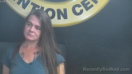 Mugshot of CHRISTY MASON