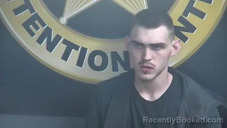 Mugshot of ZACHERY EVANS booked in Bell County, Kentucky on April 16, 2026