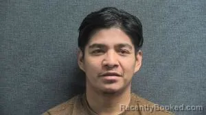 Mugshot of CARLOS ARTURO CRUZ DOMINGUEZ