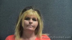 Mugshot of AMANDA JEAN STEINMETZ booked in Boone County, Kentucky on April 21, 2026