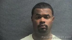 Mugshot of TRESHAWN SMITH booked in Boone County, Kentucky on April 24, 2026