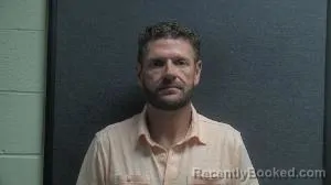 Mugshot of PAUL FRANKLIN LEVERT booked in Boone County, Kentucky on April 25, 2026