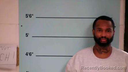 Mugshot of Donavan Shorter booked in Bourbon County, Kentucky on October 6, 2026
