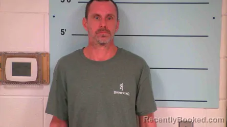 Mugshot of JEFFERY SAUNDERS