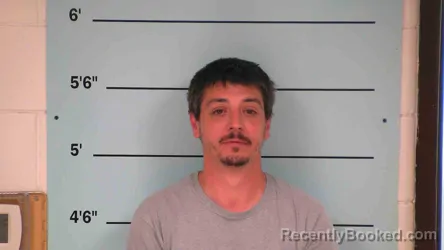 Mugshot of JUSTIN TUBBS booked in Bourbon County, Kentucky on May 4, 2026