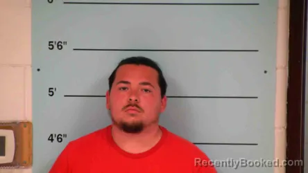 Mugshot of NIKOLAS CARDONA booked in Bourbon County, Kentucky on April 19, 2026