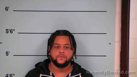 Mugshot of COLLIN THOMAS