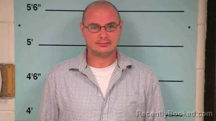 Mugshot of RICHARD ROBERTS booked in Bourbon County, Kentucky on June 16, 2026