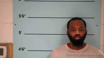 Mugshot of DOMINIC LINDSEY