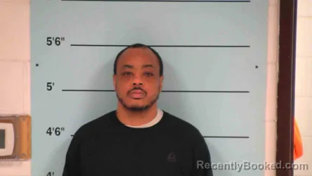 Mugshot of LAMAR CRAWLEY