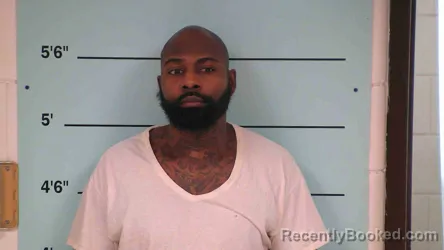 Mugshot of CHESTER HOLLOWAY booked in Bourbon County, Kentucky on May 14, 2026