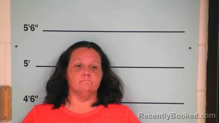 Mugshot of JESSICA CLARK booked in Bourbon County, Kentucky on June 4, 2026