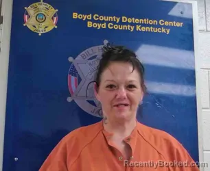 Mugshot of SARAH SENTERS booked in Boyd County, Kentucky on April 29, 2026