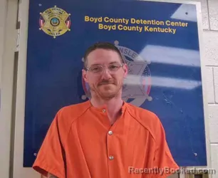 Mugshot of WILLIAM MARTIN