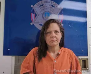 Mugshot of RACHEL FRYER