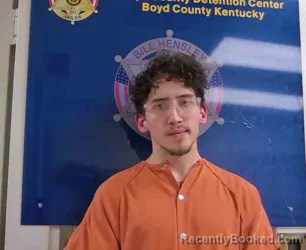 Mugshot of CHRISTOPHER DINGER