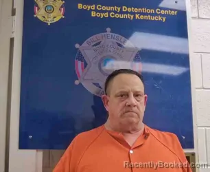 Mugshot of THOMAS WALLS