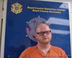 Mugshot of DUSTIN YOUNG booked in Boyd County, Kentucky on April 27, 2026