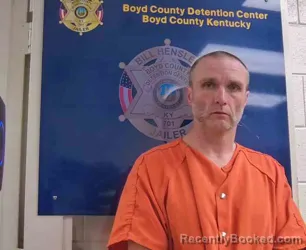 Mugshot of JOSEPH SIZEMORE