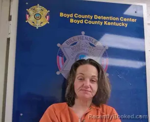 Mugshot of MAGGIE POPPE