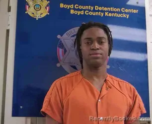 Mugshot of ADLYN DAVERT